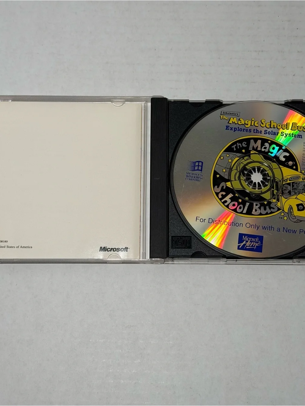 Vintage Magic School Bus Explores the Solar System PC Computer Game 90s
